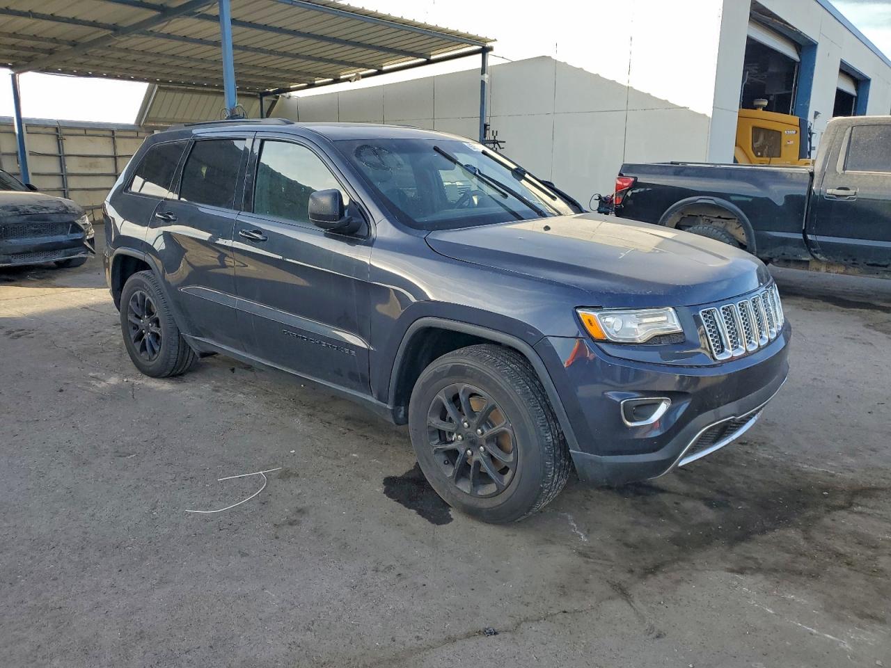 2015 JEEP GRAND CHEROKEE LIMITED photo 4