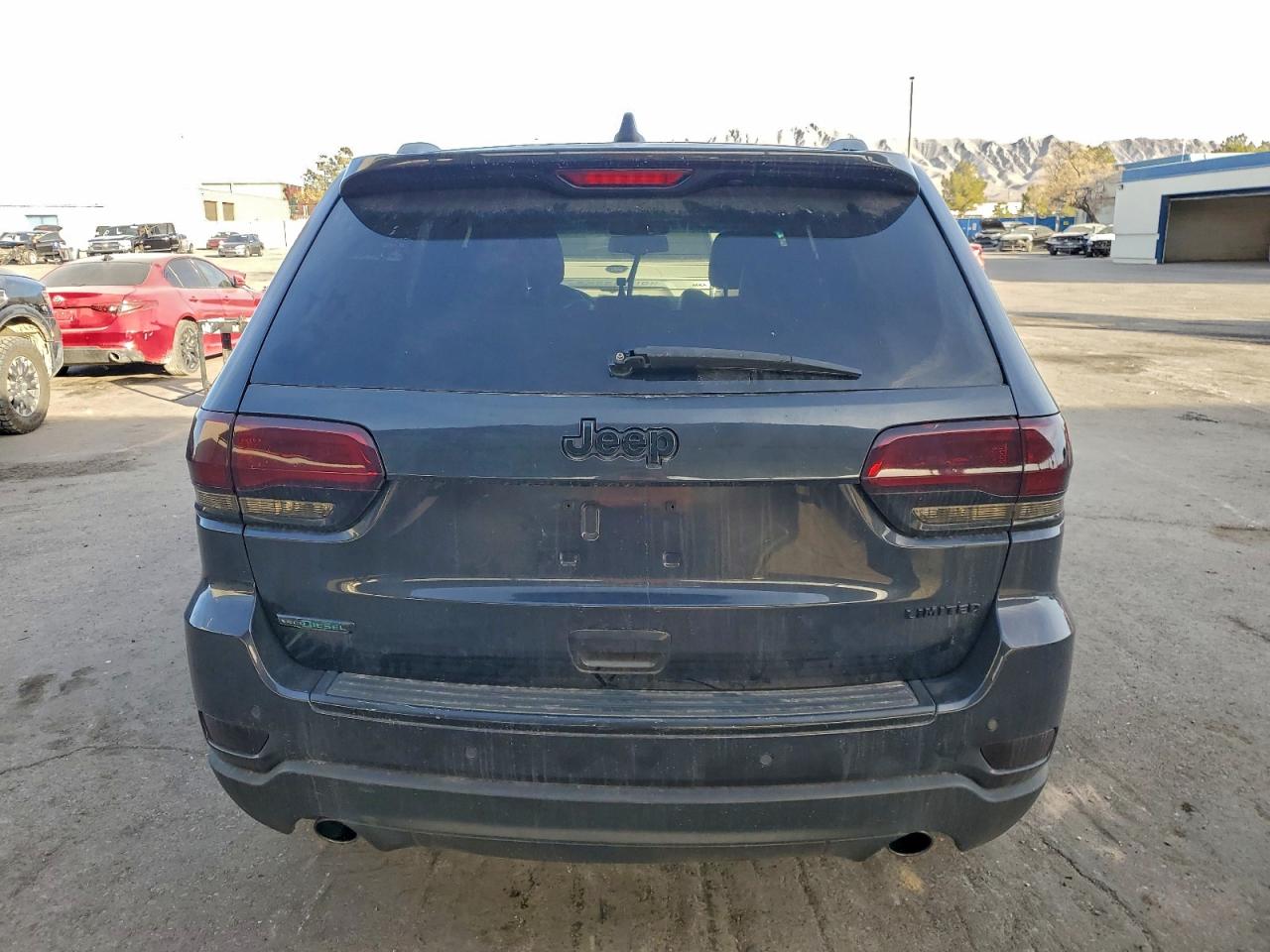 2015 JEEP GRAND CHEROKEE LIMITED photo 6