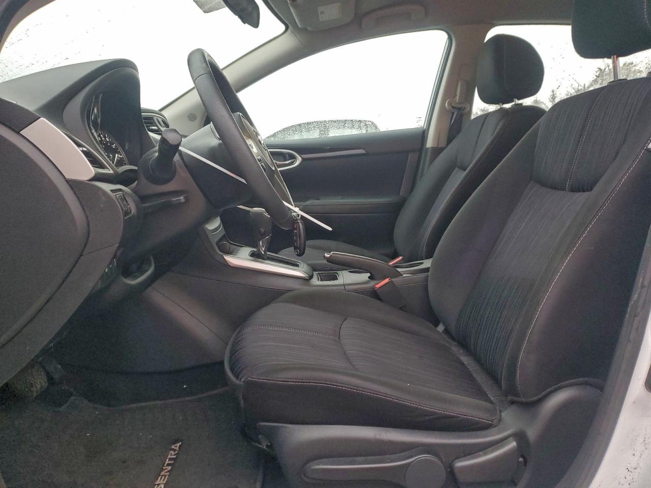 2017 NISSAN SENTRA S photo 7