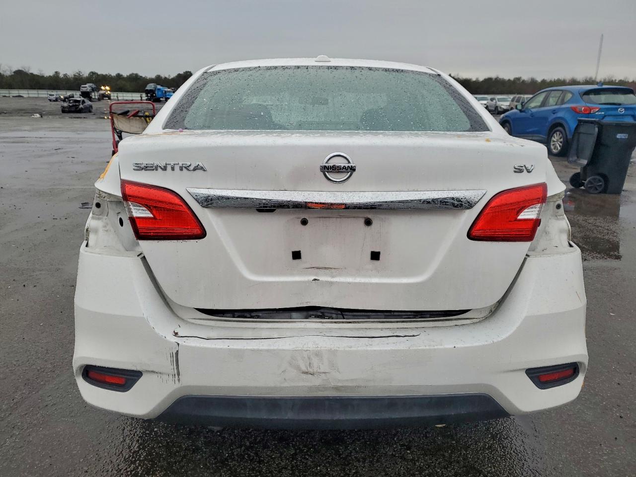 2017 NISSAN SENTRA S photo 6