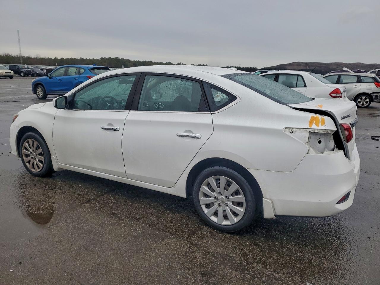 2017 NISSAN SENTRA S photo 2