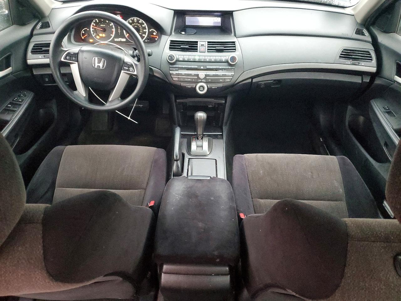 2008 HONDA ACCORD LX photo 8