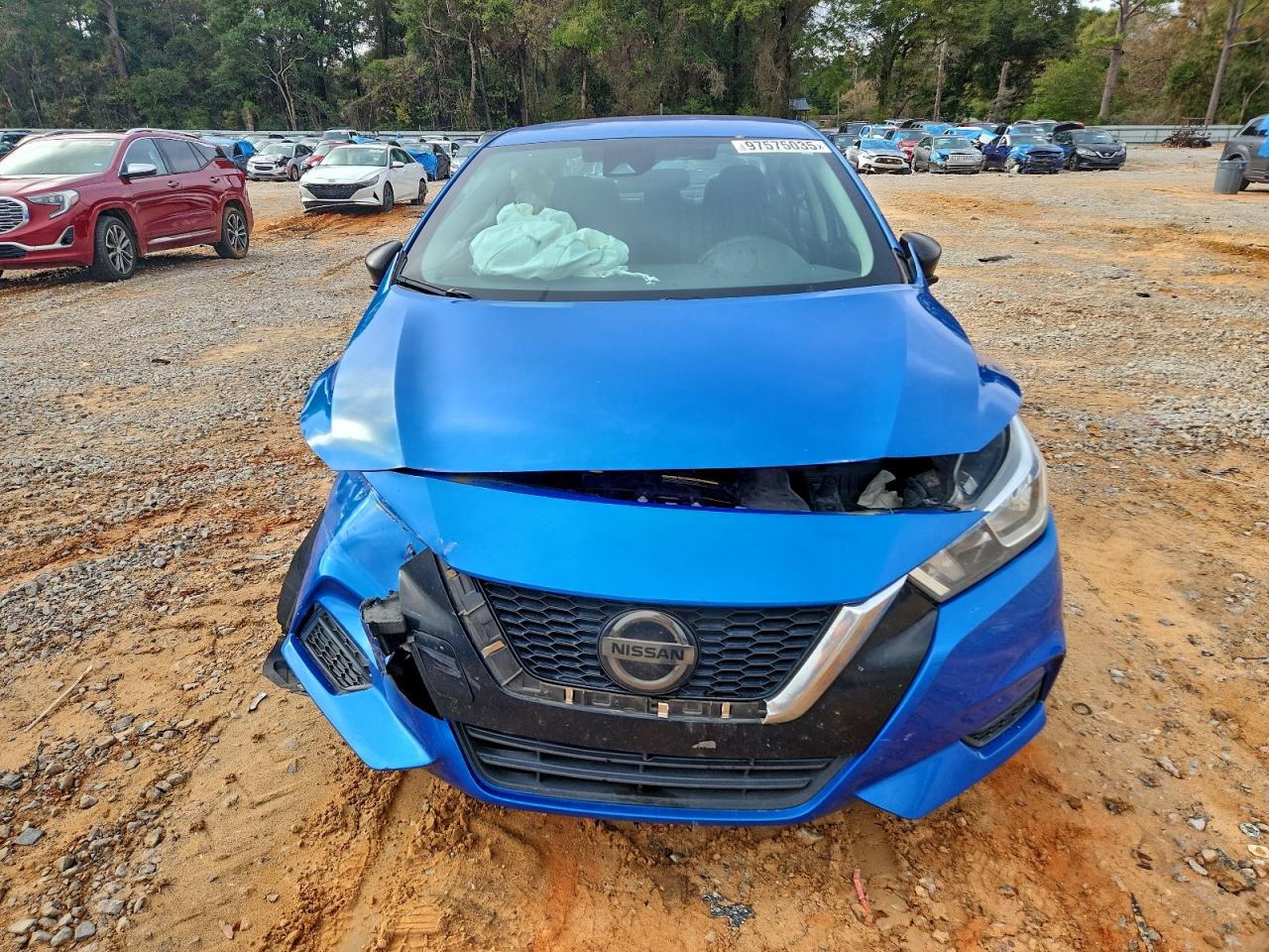 2020 NISSAN VERSA S photo 5