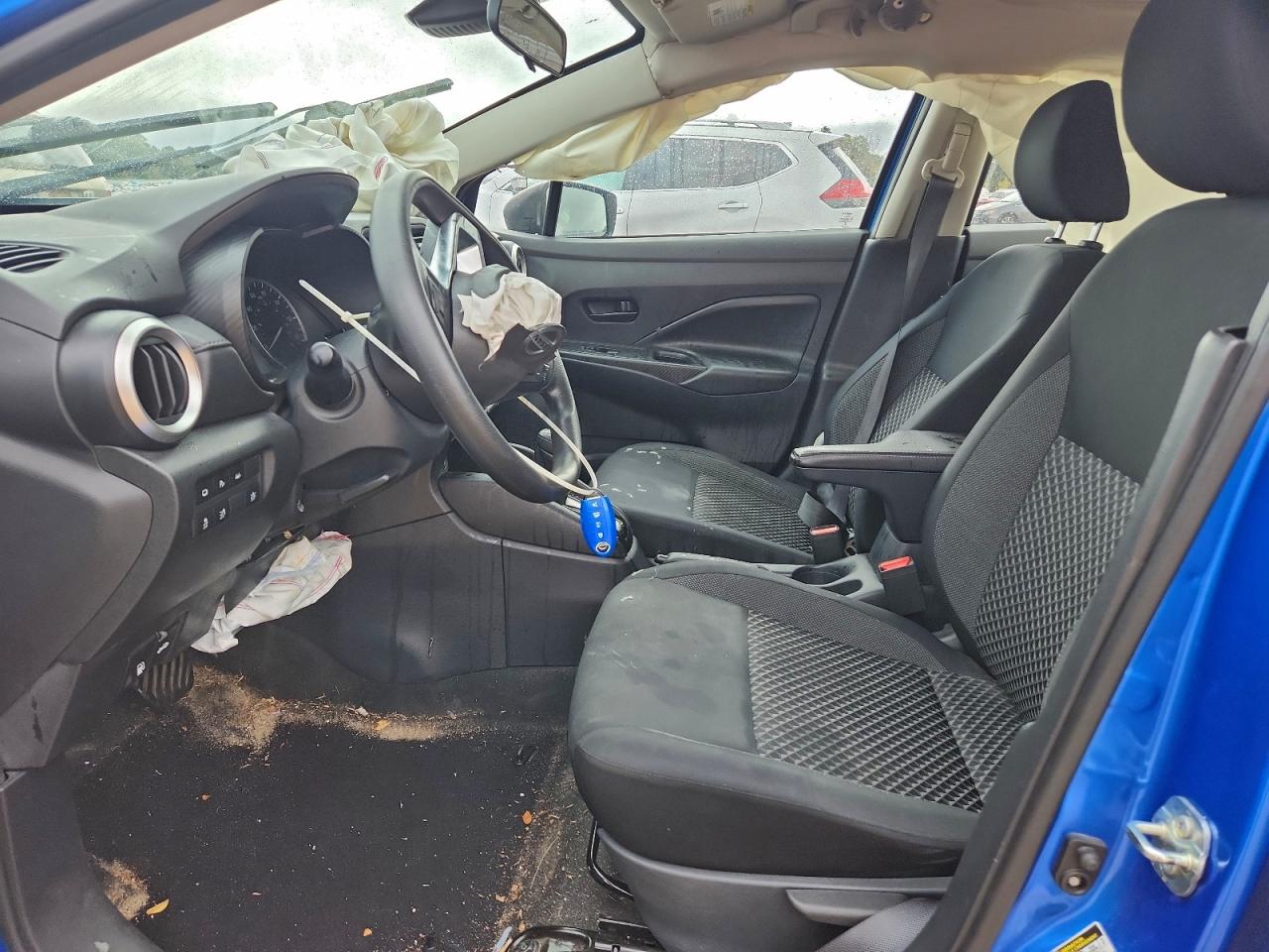 2020 NISSAN VERSA S photo 7