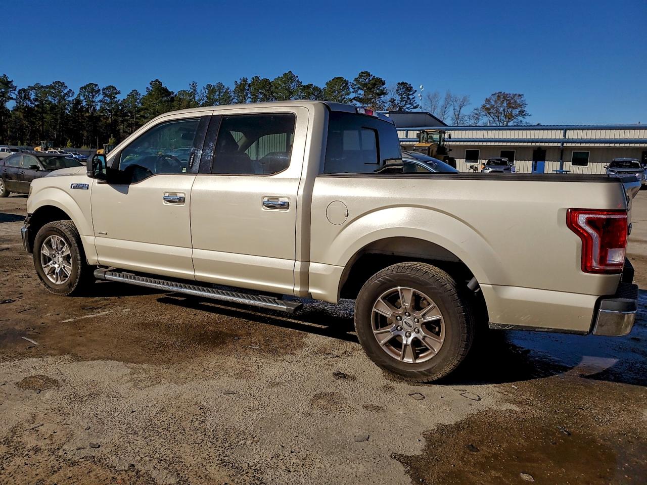 2017 FORD F150 SUPERCREW photo 2