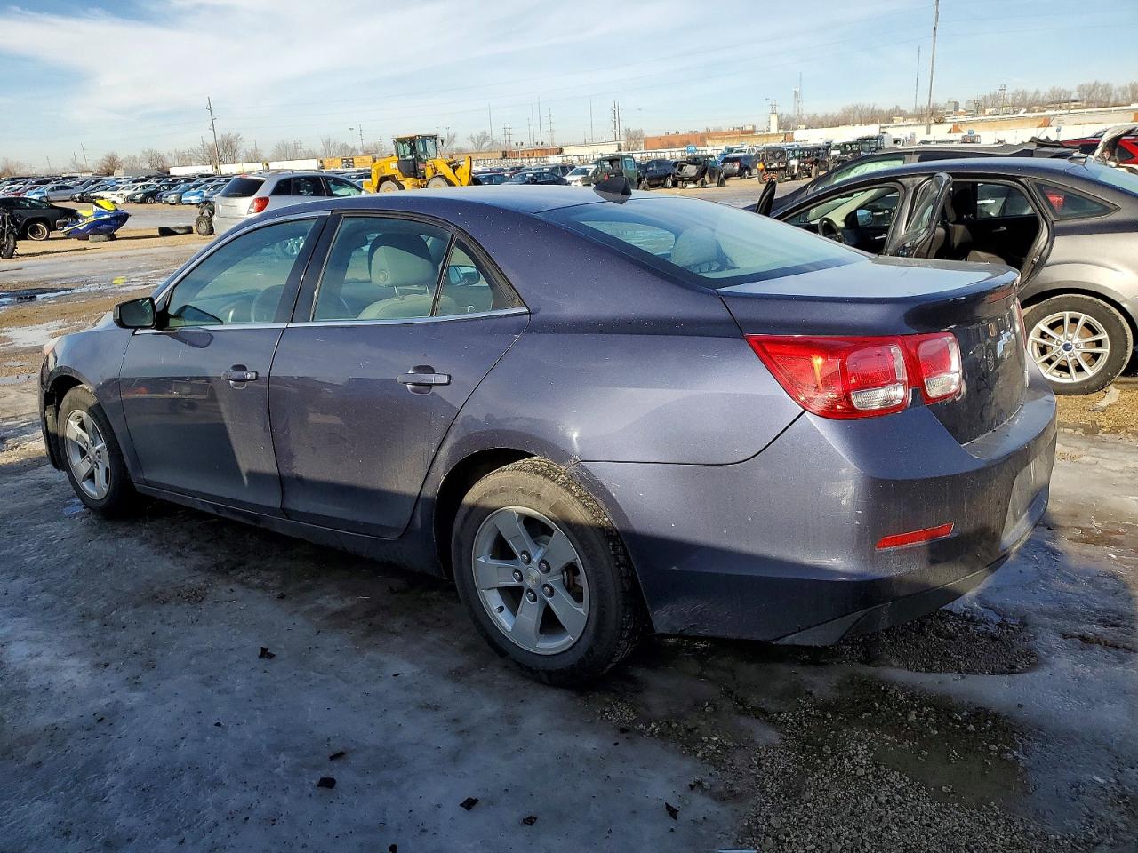 2014 CHEVROLET MALIBU LS photo 2