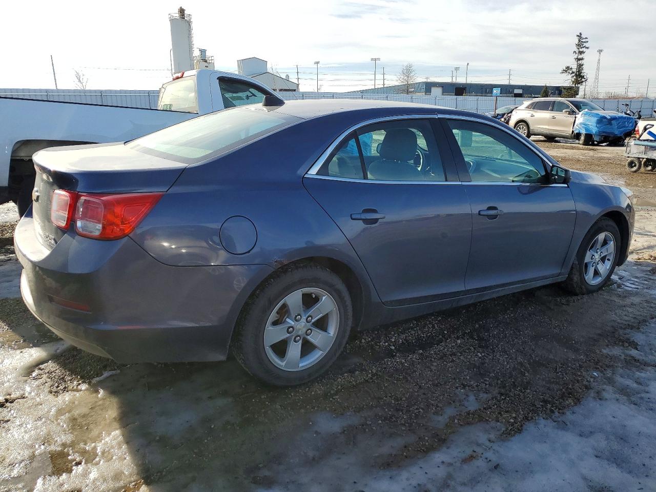 2014 CHEVROLET MALIBU LS photo 3