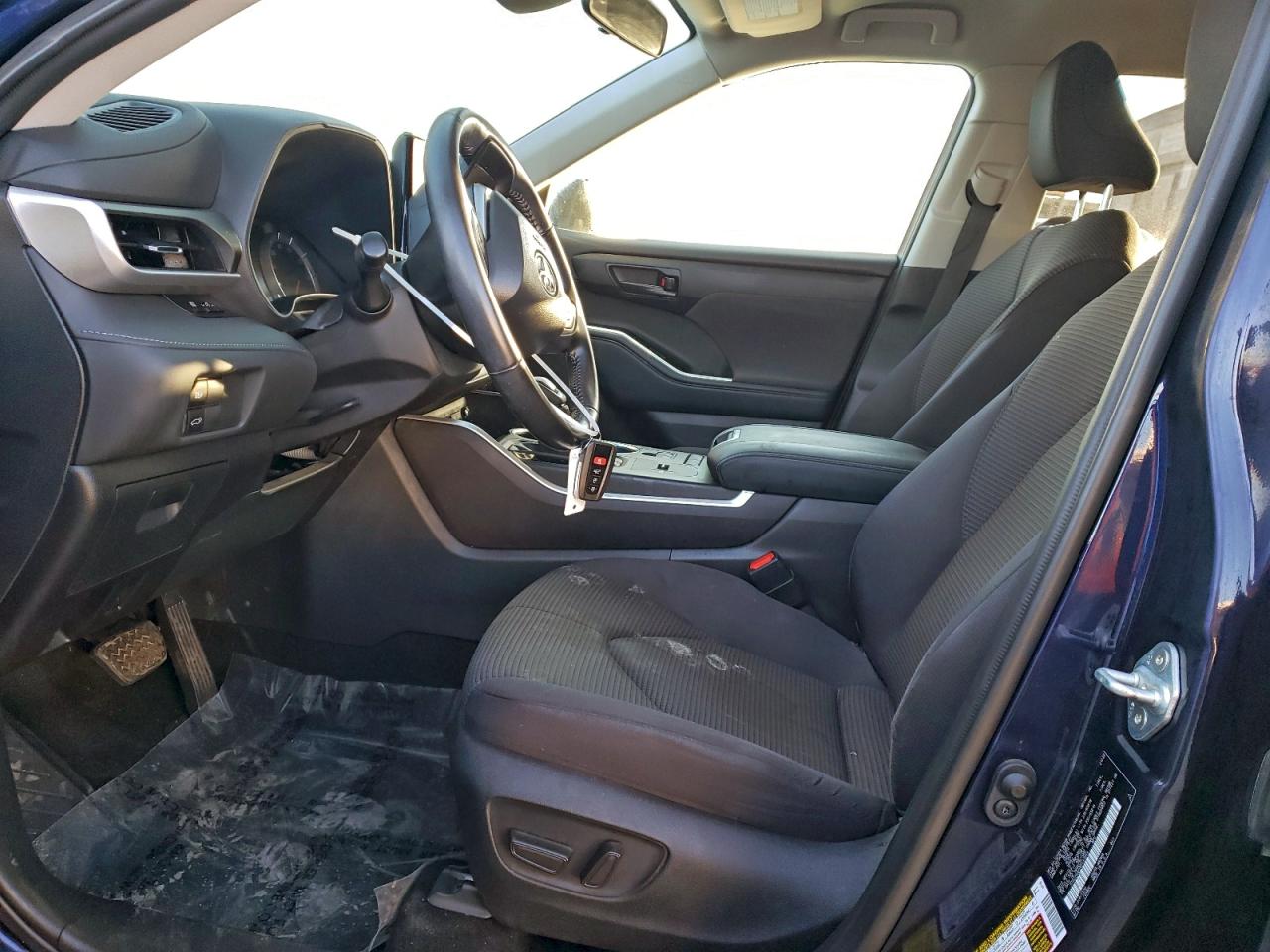 2022 TOYOTA HIGHLANDER L photo 7