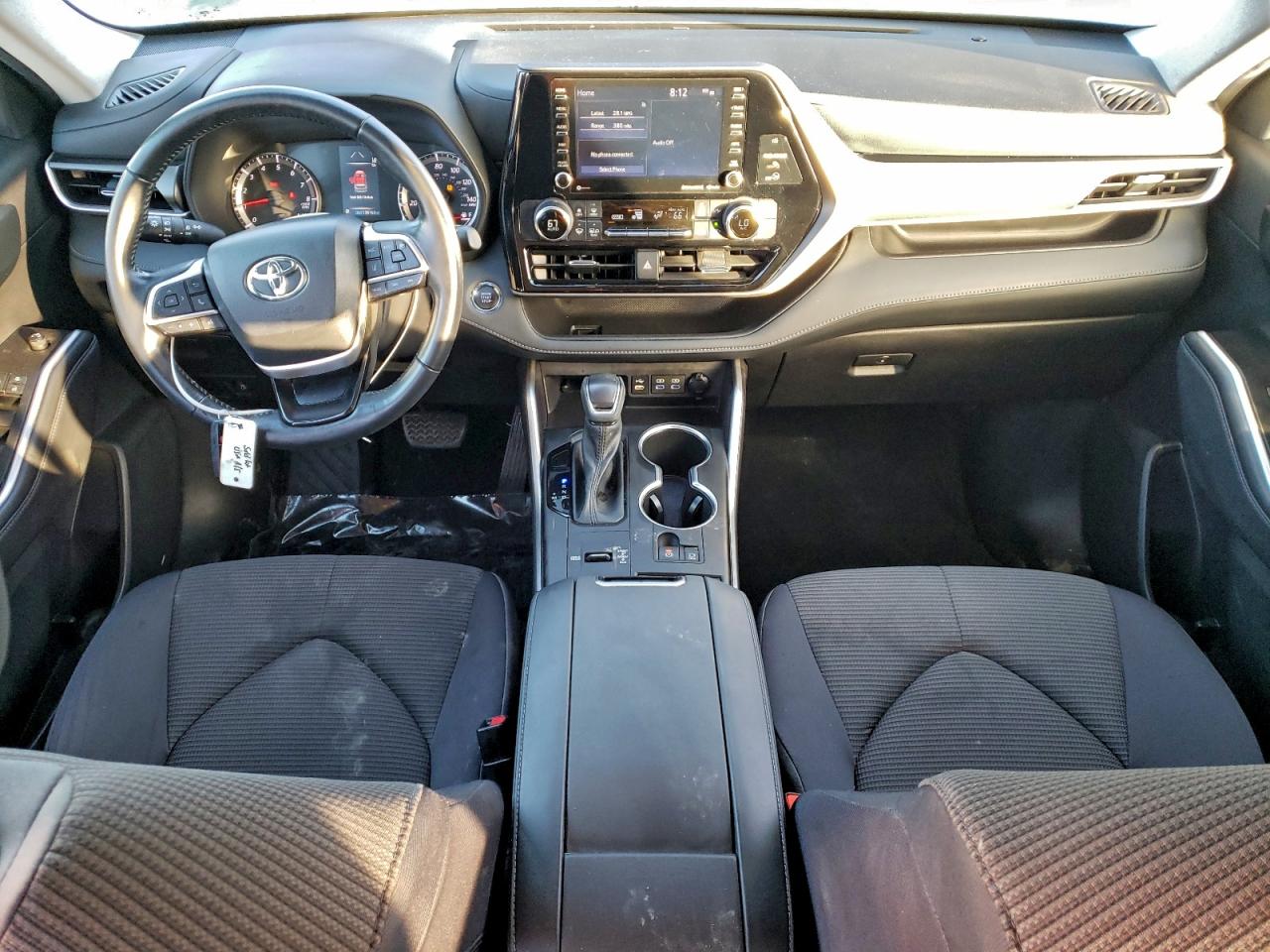 2022 TOYOTA HIGHLANDER L photo 8