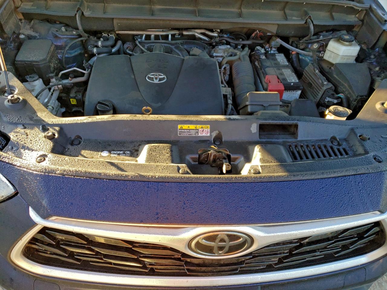 2022 TOYOTA HIGHLANDER L photo 12