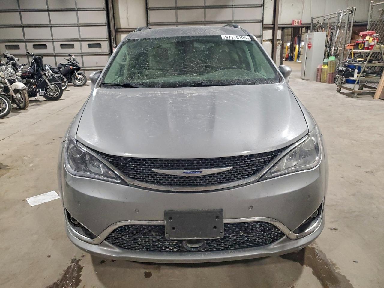 2019 CHRYSLER PACIFICA TOURING L PLUS photo 13