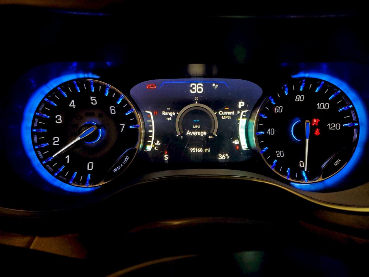 2019 CHRYSLER PACIFICA TOURING L PLUS photo 25