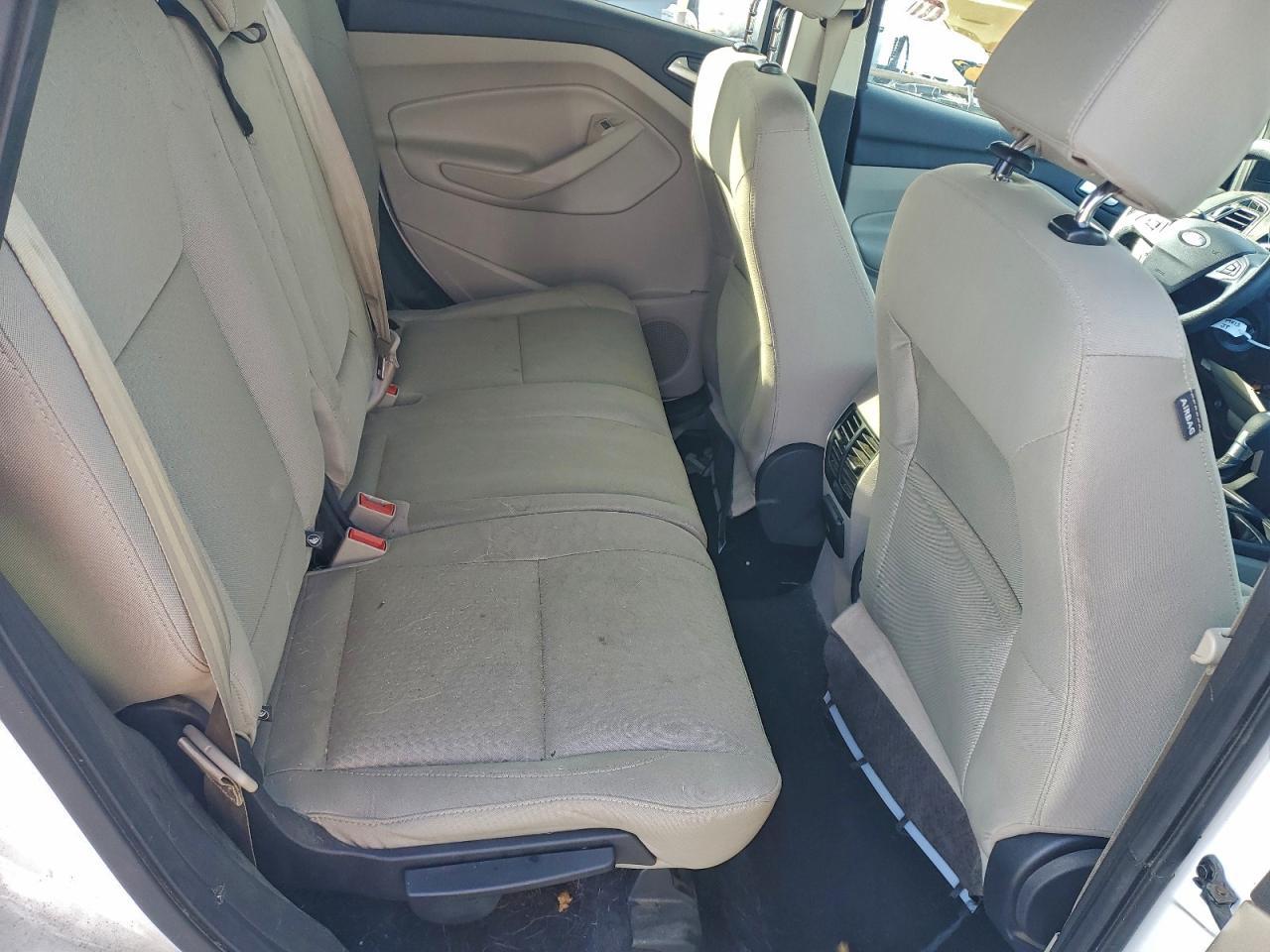 2017 FORD ESCAPE SE photo 28