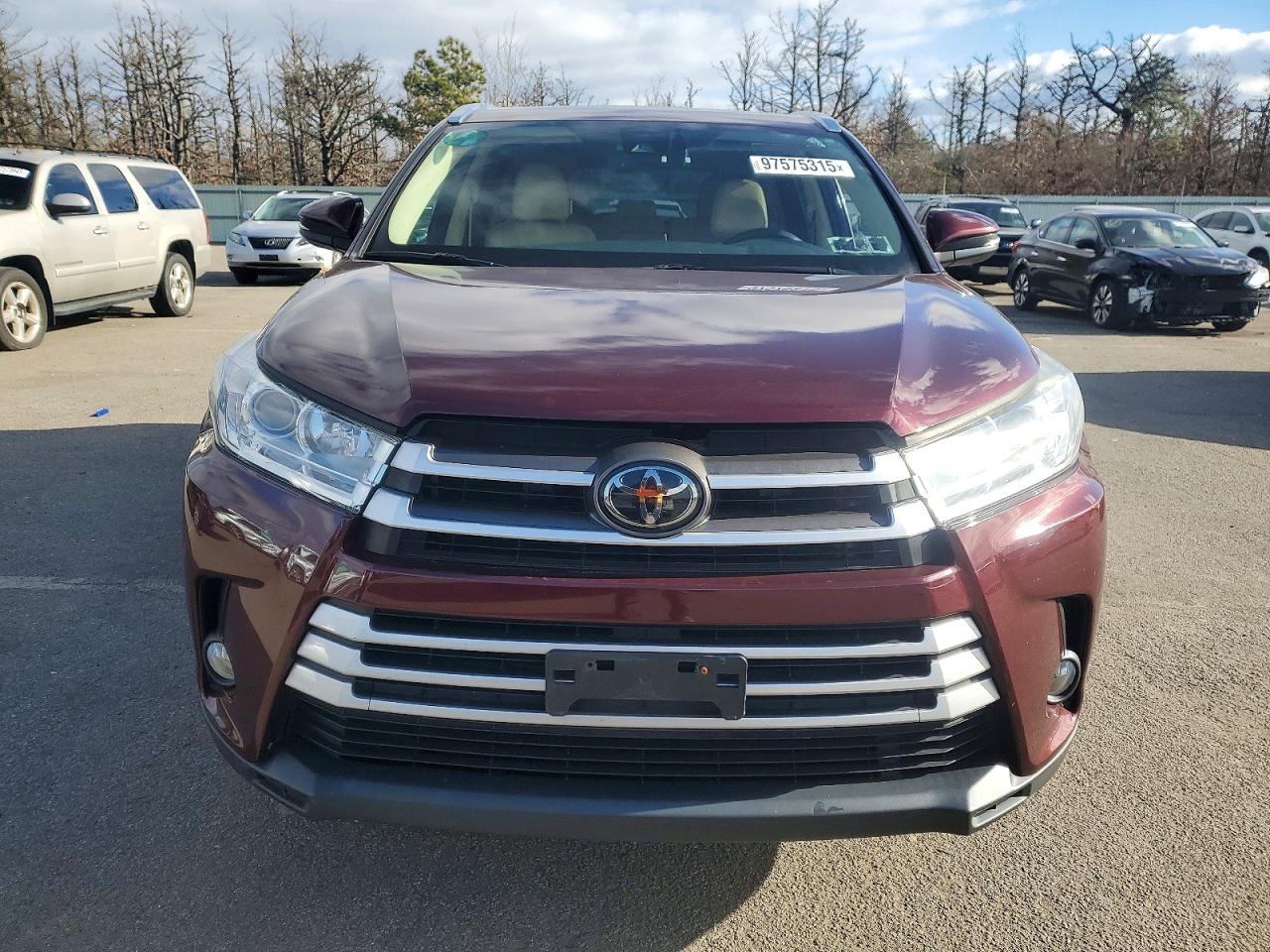 2018 TOYOTA HIGHLANDER SE photo 5