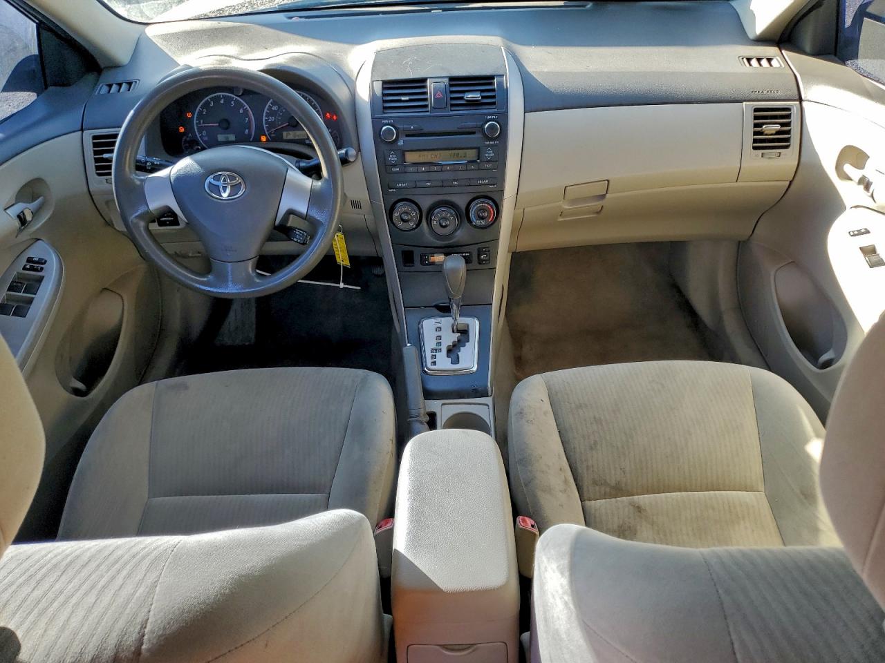 2010 TOYOTA COROLLA BASE photo 8
