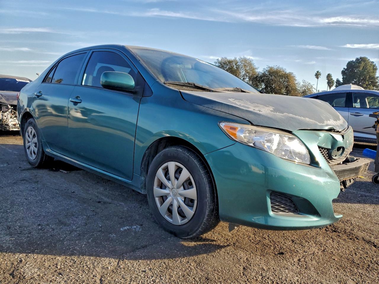 2010 TOYOTA COROLLA BASE photo 4