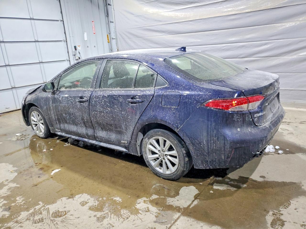 2023 TOYOTA COROLLA LE photo 4