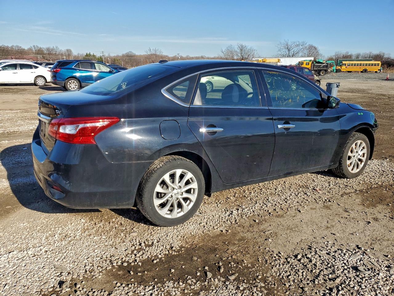 2019 NISSAN SENTRA S photo 9