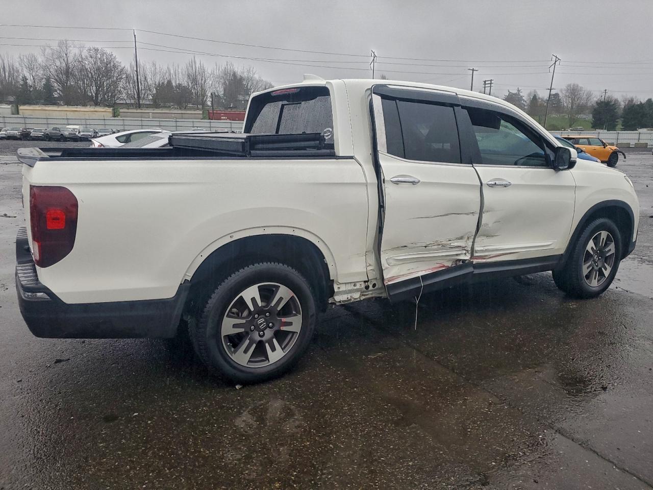 2019 HONDA RIDGELINE RTL photo 3