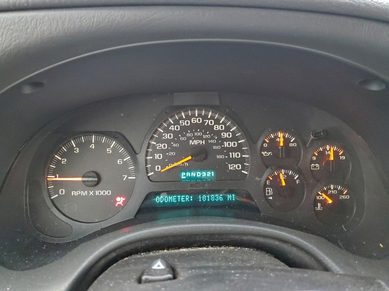 2002 CHEVROLET TRAILBLAZER photo 9
