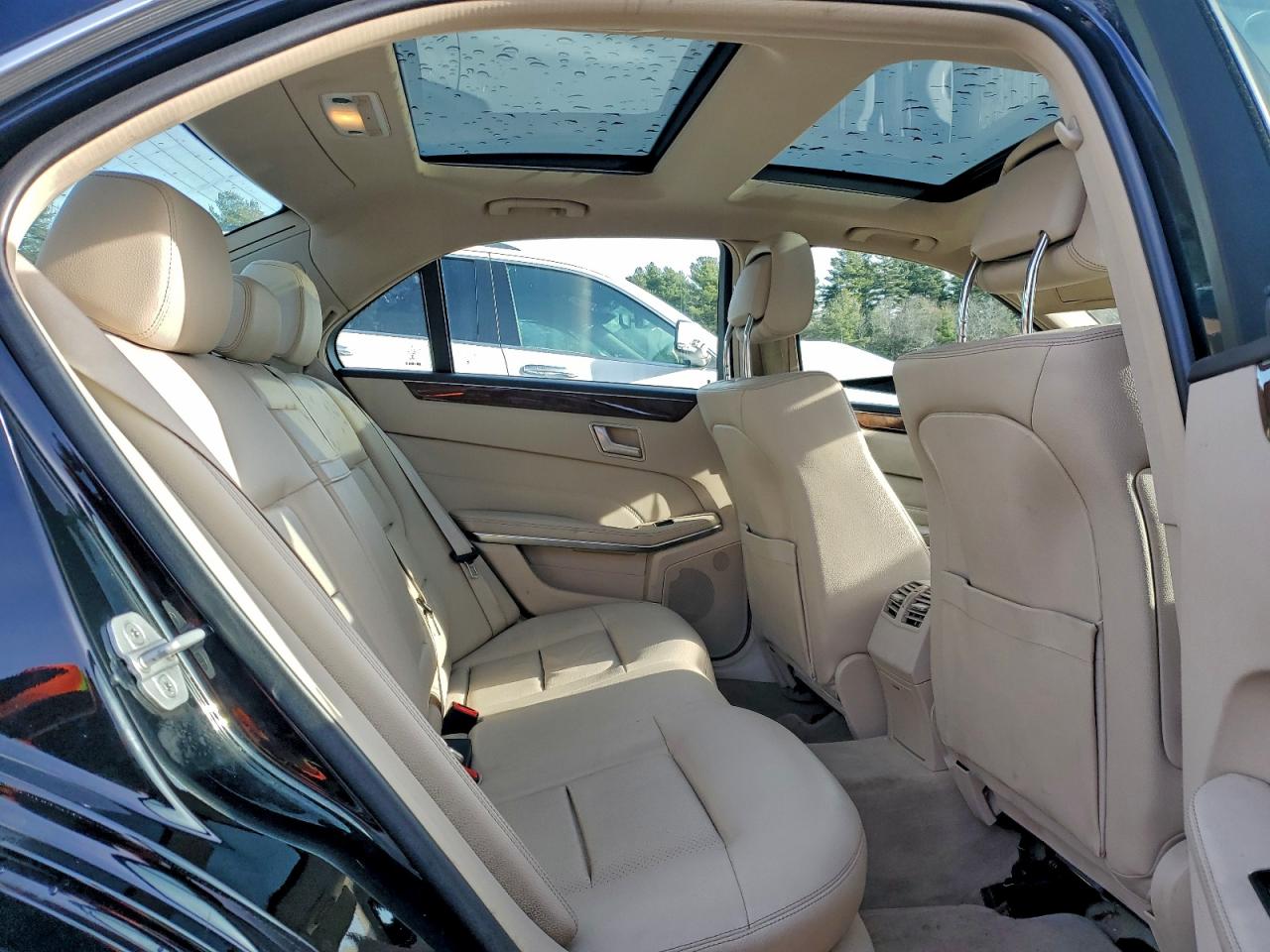2014 MERCEDES-BENZ E 350 4MATIC photo 10