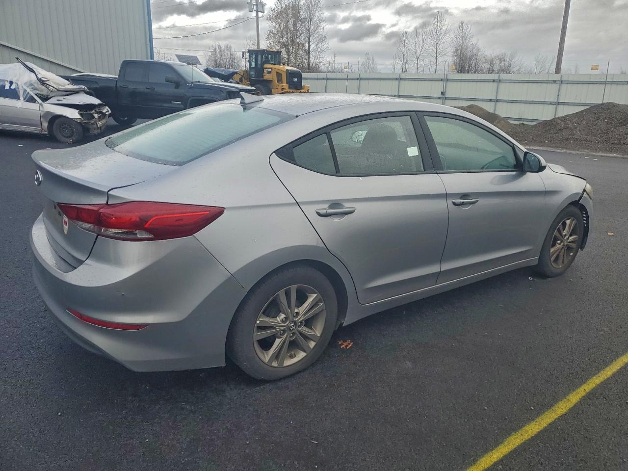 2017 HYUNDAI ELANTRA SE photo 3