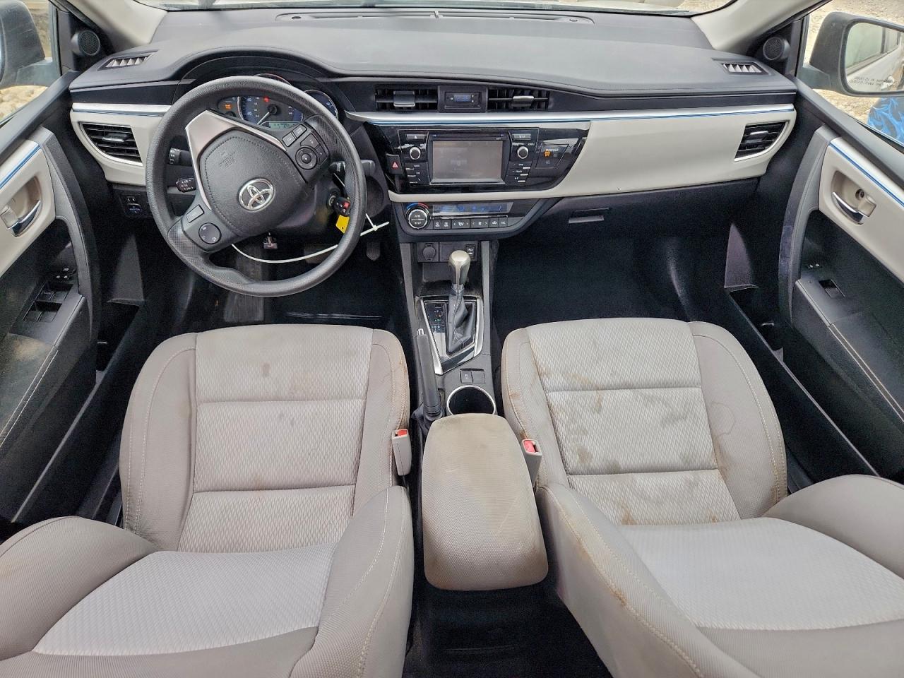 2016 TOYOTA COROLLA L photo 8