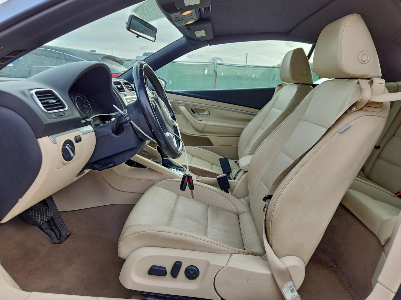 2012 VOLKSWAGEN EOS KOMFORT photo 19