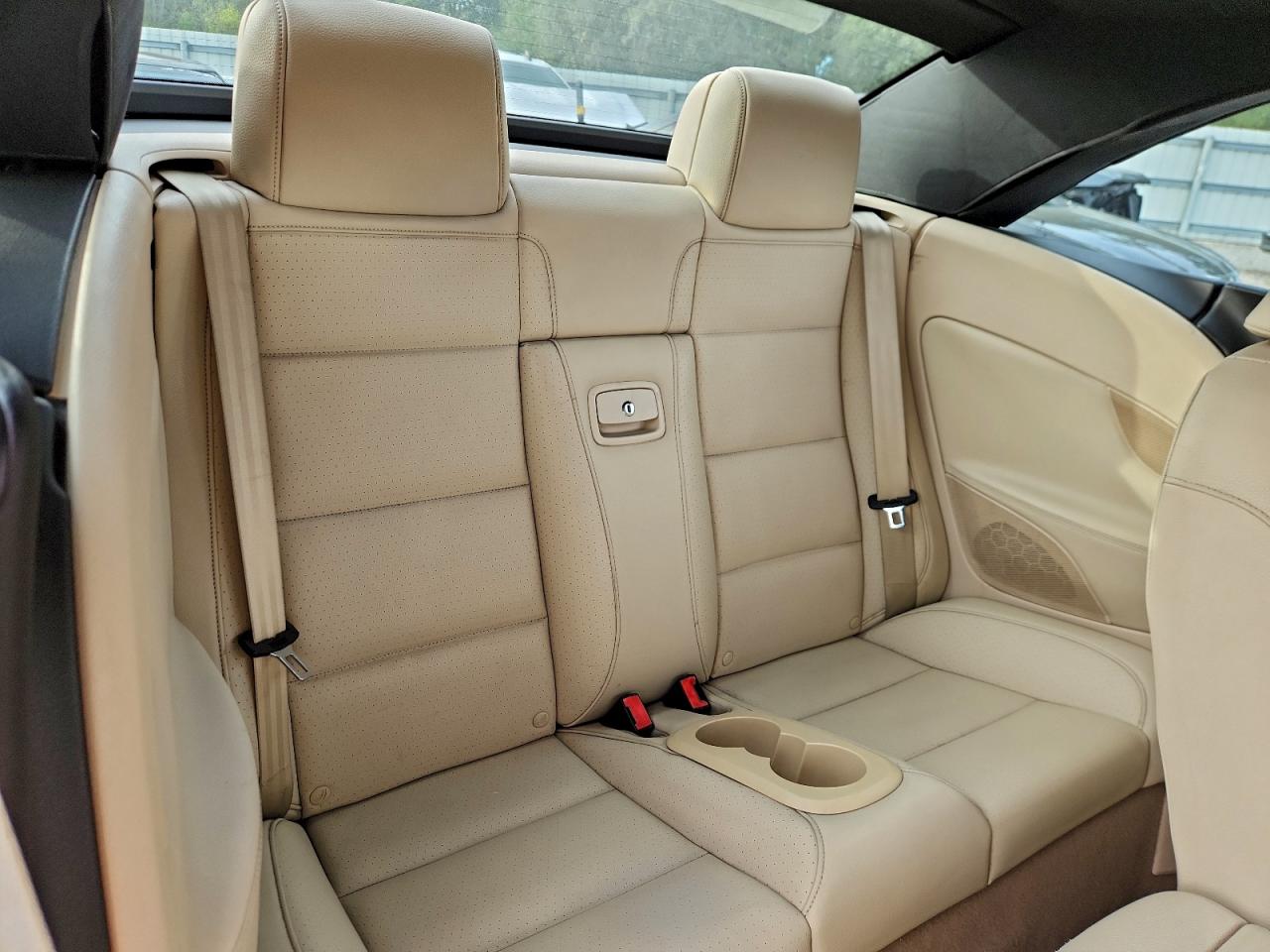 2012 VOLKSWAGEN EOS KOMFORT photo 28