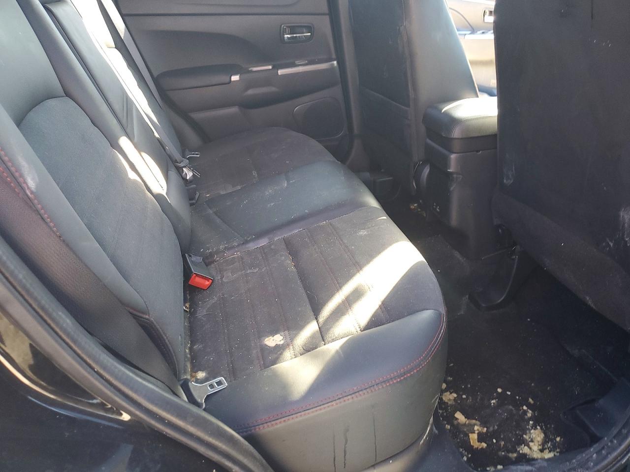 2023 MITSUBISHI OUTLANDER SPORT S/SE photo 21