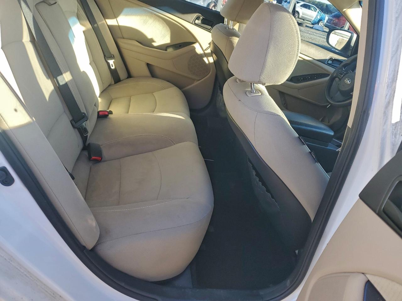 2015 KIA OPTIMA LX photo 10