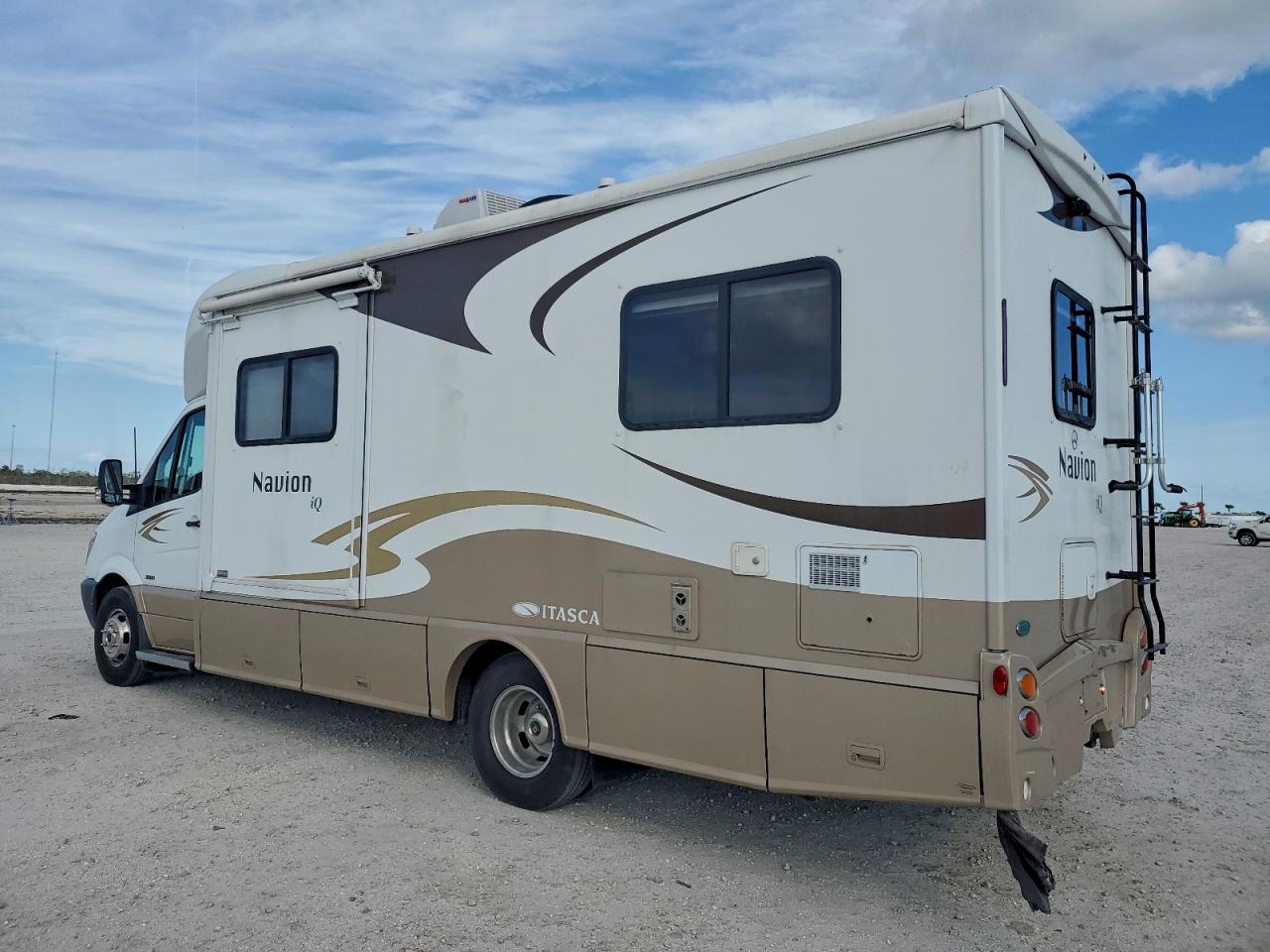 2013 MERCEDES-BENZ SPRINTER 3500 photo 3
