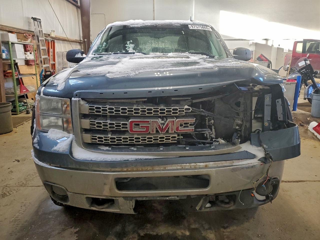 2012 GMC SIERRA K2500 SLE photo 5