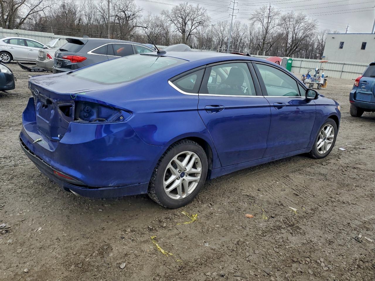 2016 FORD FUSION SE photo 3