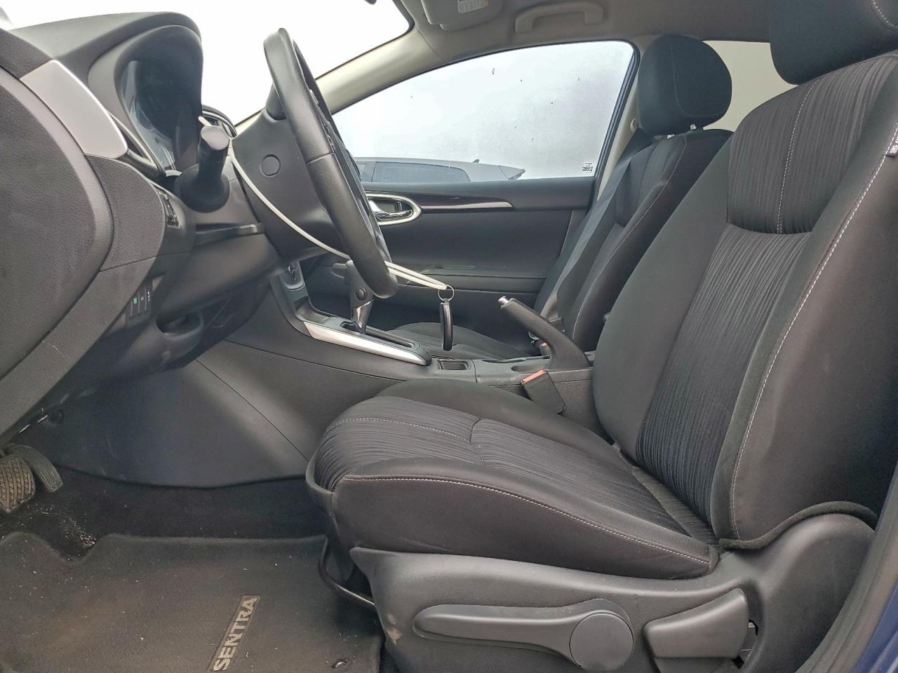 2018 NISSAN SENTRA S photo 7