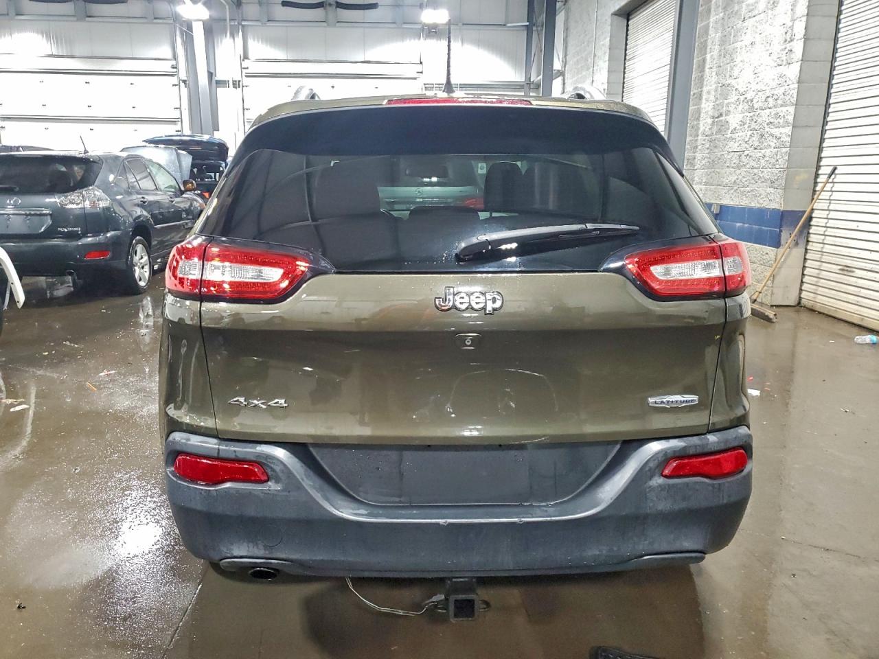 2015 JEEP CHEROKEE LATITUDE photo 6