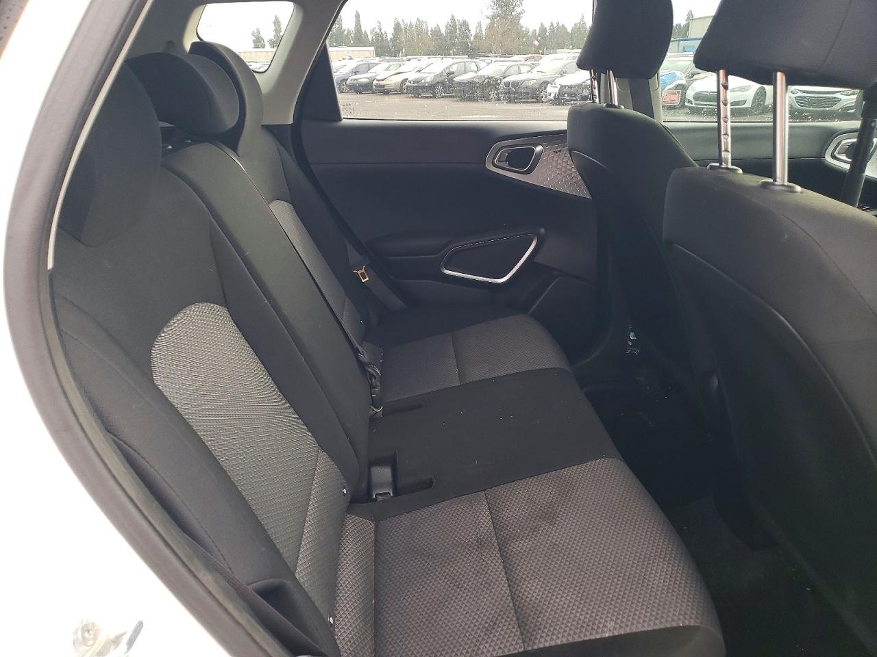2021 KIA SOUL LX photo 10