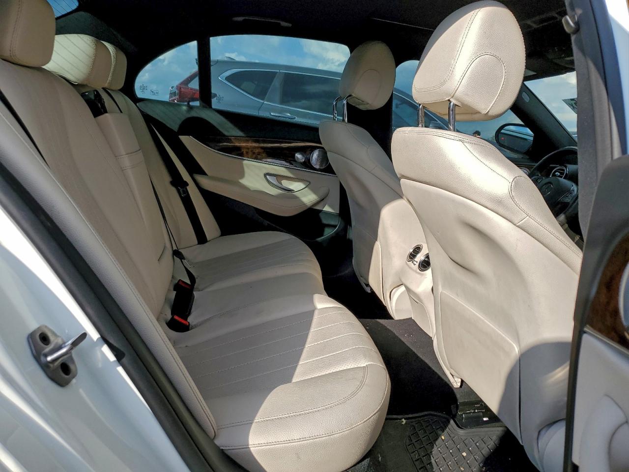 2018 MERCEDES-BENZ E 300 4MATIC photo 10