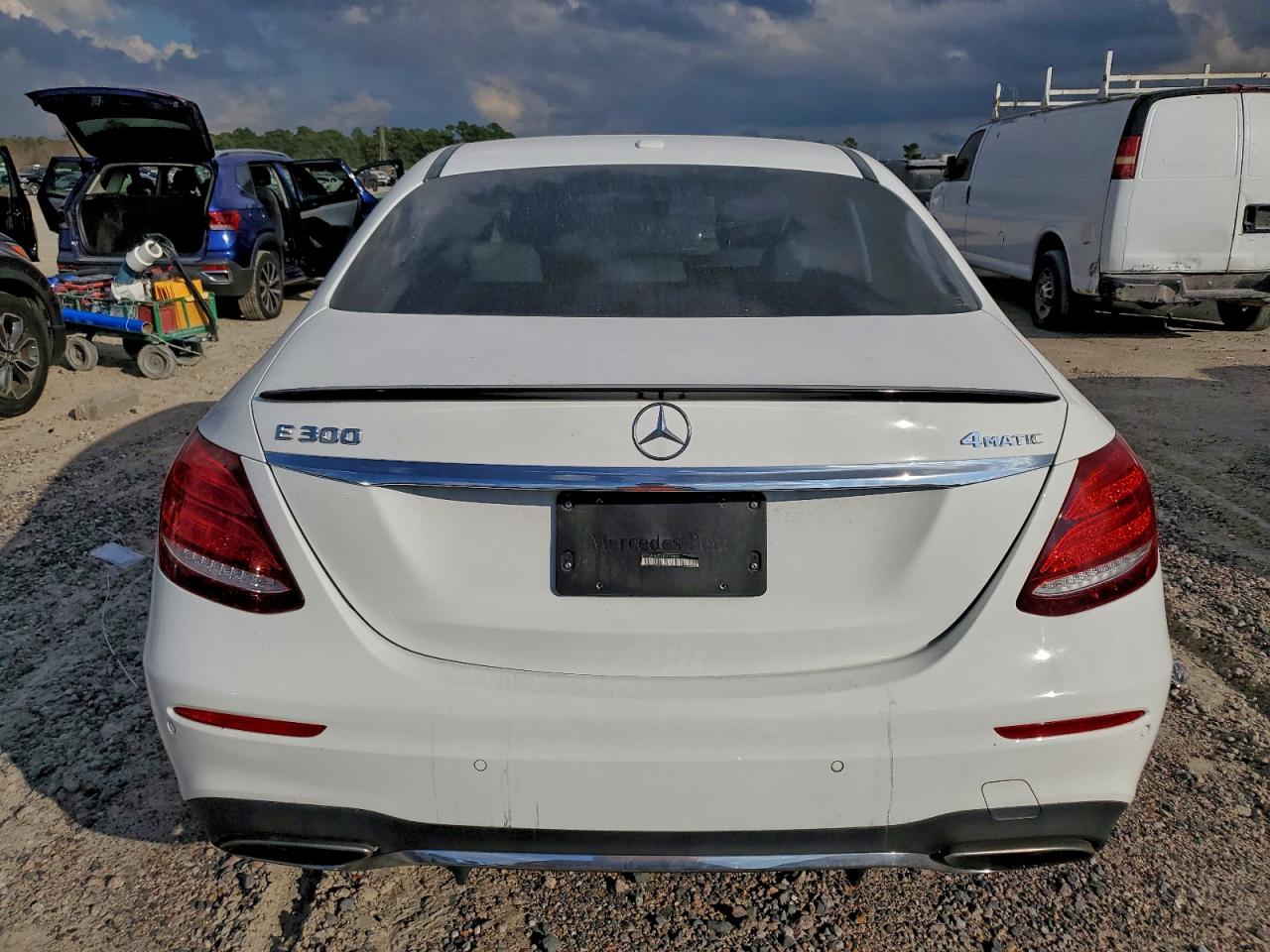 2018 MERCEDES-BENZ E 300 4MATIC photo 6