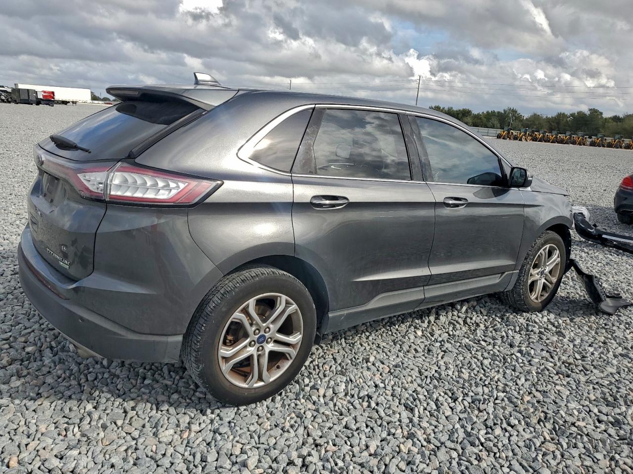 2018 FORD EDGE TITANIUM photo 3