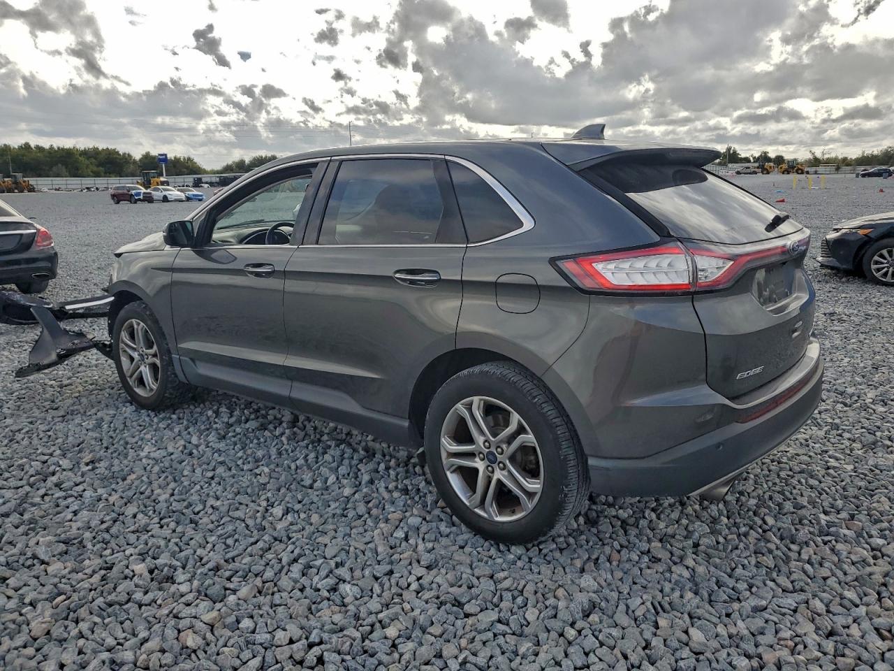 2018 FORD EDGE TITANIUM photo 2
