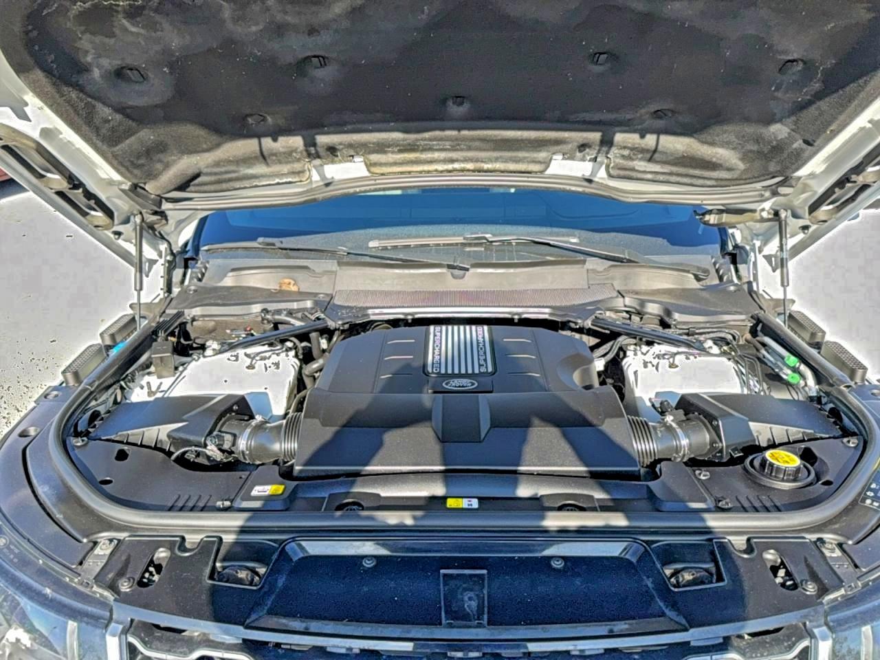 2018 LAND ROVER RANGE ROVER SPORT HSE photo 7
