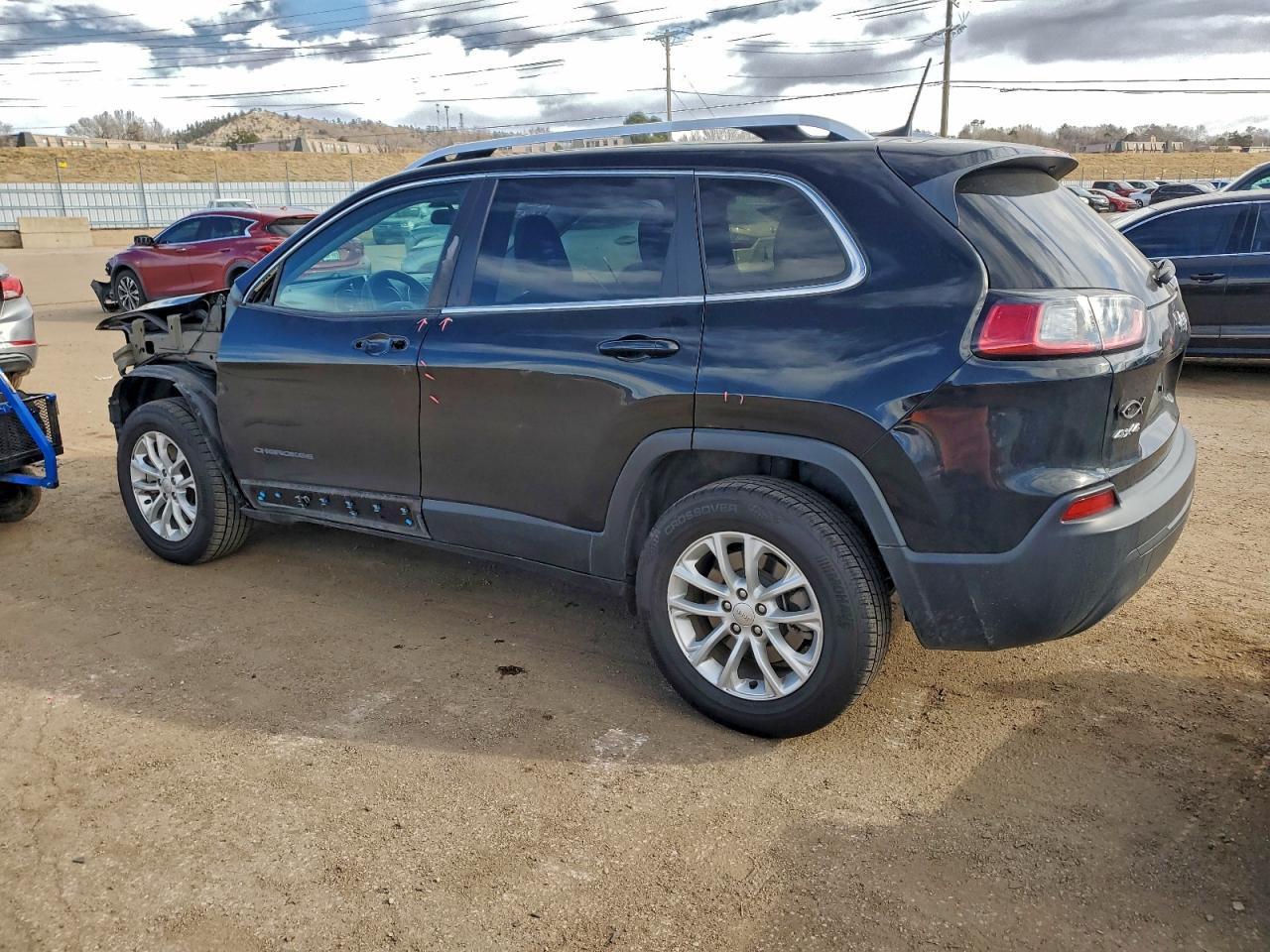 2019 JEEP CHEROKEE LATITUDE photo 2