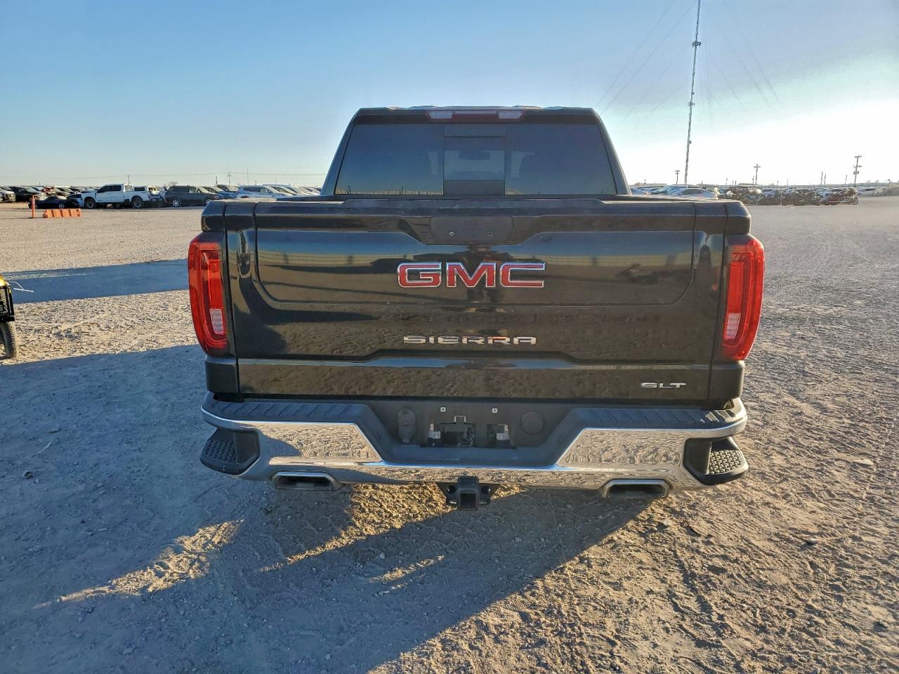 2021 GMC SIERRA K1500 SLT photo 16