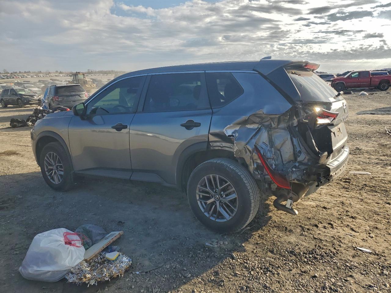 2021 NISSAN ROGUE S photo 2