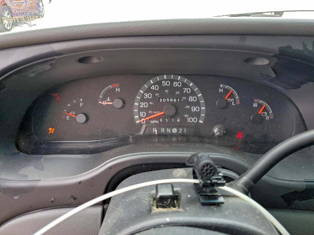 2003 FORD ECONOLINE E350 SUPER DUTY WAGON photo 25