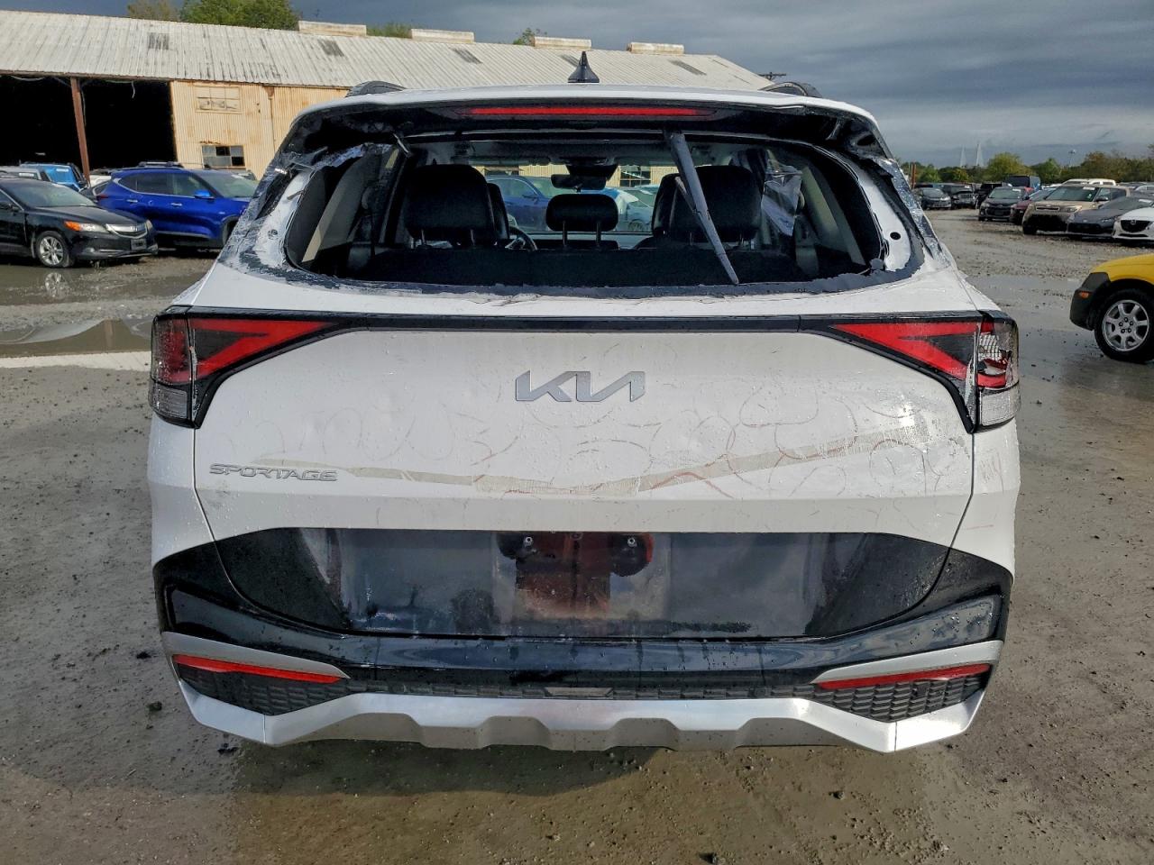 2025 KIA SPORTAGE SX photo 6