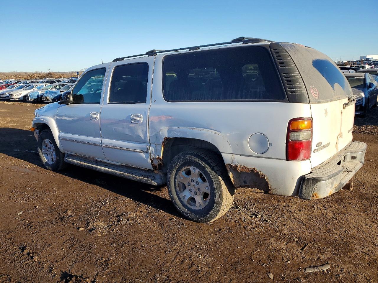 2002 CHEVROLET SUBURBAN K1500 photo 2