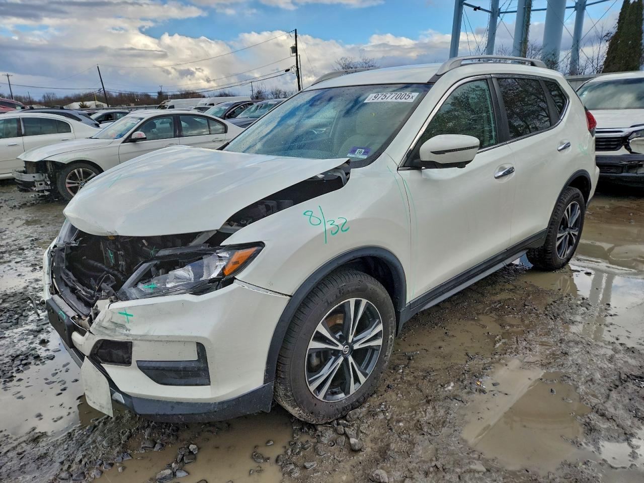 2019 NISSAN ROGUE