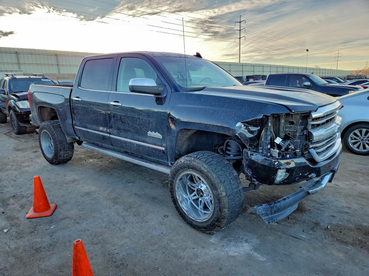 2018 CHEVROLET SILVERADO K1500 HIGH COUNTRY photo 4